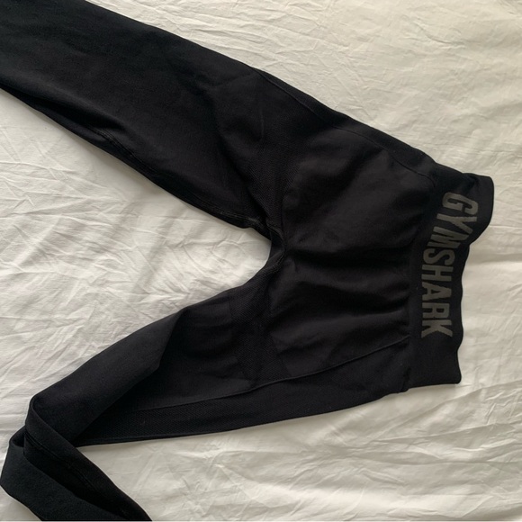 FLEX HIGH WAISTED LEGGINGS - Picture 1 of 5